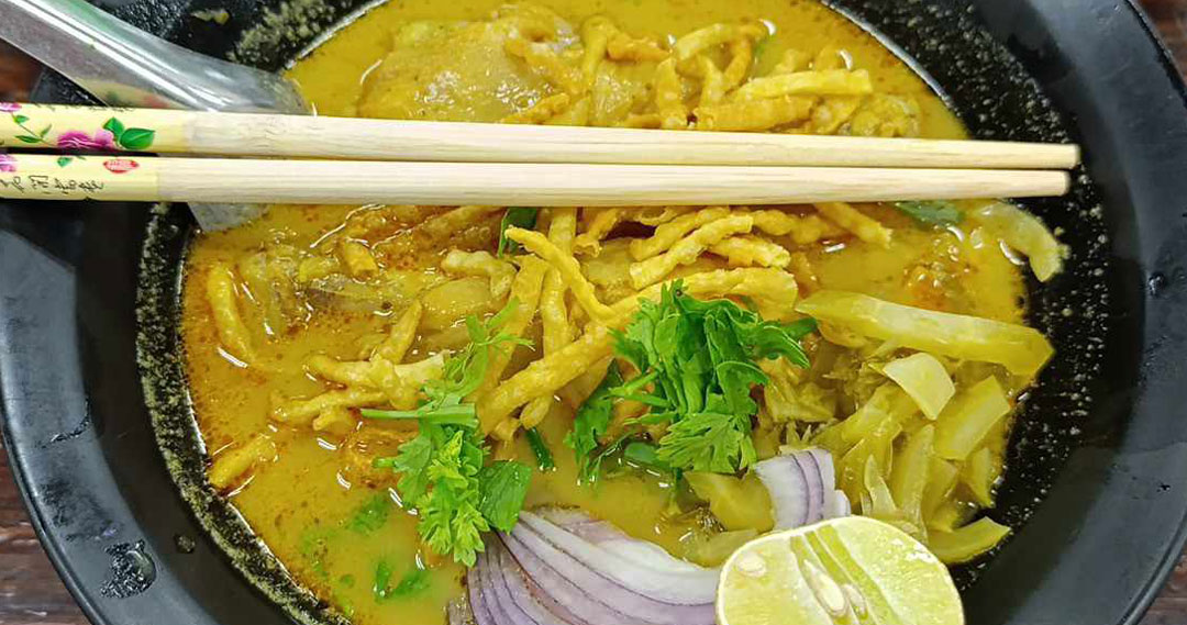 illustration Dégustation d'un Khao Soi à Mae Salong "la chinoise"